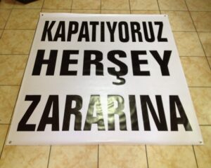 reklam afiş reklam yapım özellikleri